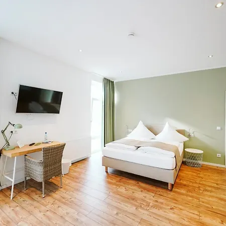 ホテル Gruener Baum ハム