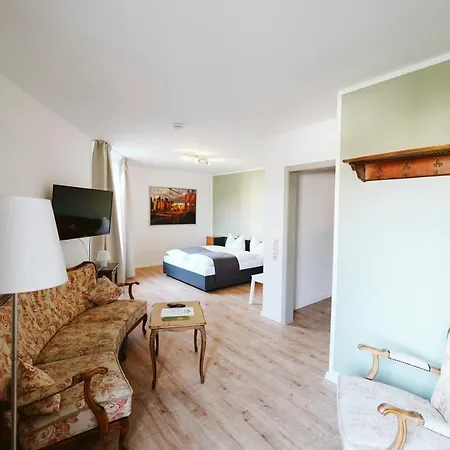 ホテル Gruener Baum ハム