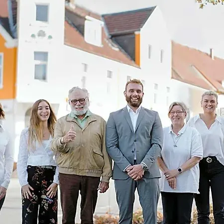 Gruener Baum Hotel