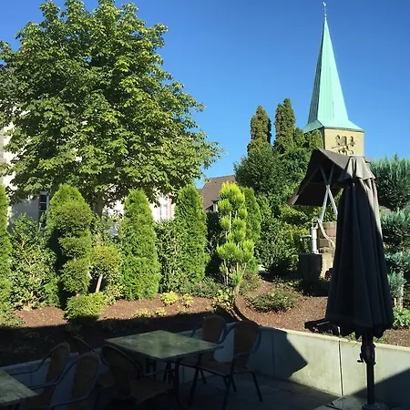 ホテル Gruener Baum ハム